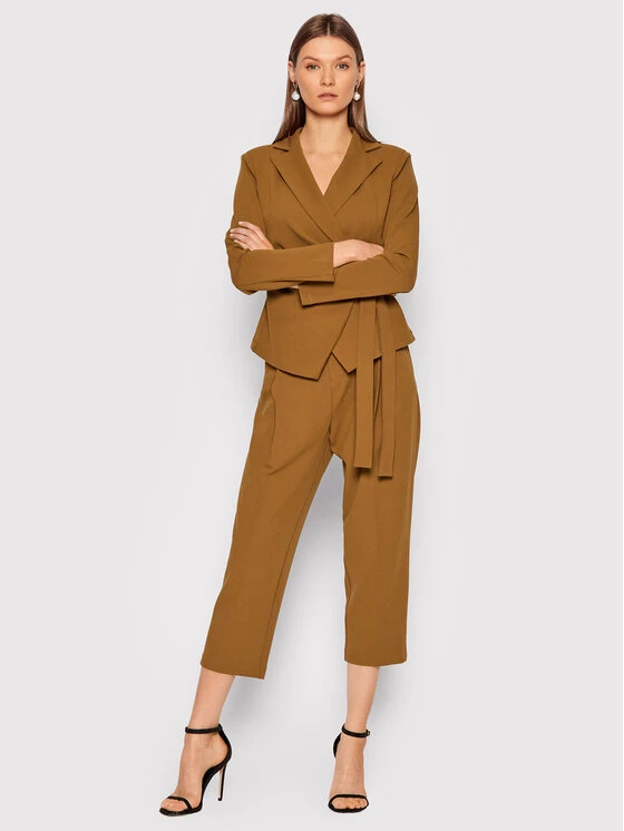 Rinascimento Γυναίκες Υφασμάτινα Παντελόνια Παντελόνι υφασμάτινο CFC0105861003 Καφέ Regular Fit 4 Rinascimento Γυναίκες Υφασμάτινα Παντελόνια Παντελόνι υφασμάτινο CFC0105861003 Καφέ Regular Fit - Image 2