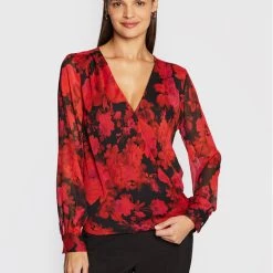 Rinascimento Γυναίκες Μπλουζάκια Μπλουζάκι CFC0111484003 Κόκκινο Regular Fit