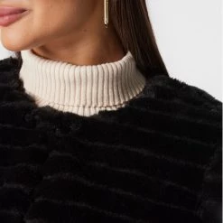 Rinascimento Γυναίκες Γούνες & Πανωφόρια από προβιά Γούνα CFC0110440003 Μαύρο Regular Fit -Rinascimento Εκπτώσεις unnamed file 1906