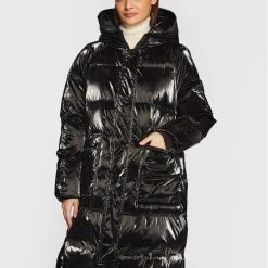 Rinascimento Γυναίκες Χειμωνιάτικα Μπουφάν Μπουφάν πουπουλένιο CFC0109089003 Μαύρο Relaxed Fit