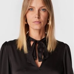 Rinascimento Γυναίκες Μπλουζάκια Μπλουζάκι CFC0111298003 Μαύρο Regular Fit -Rinascimento Εκπτώσεις unnamed file 2147