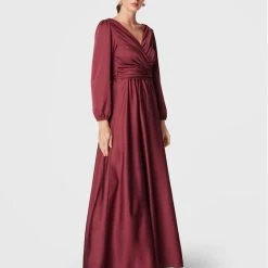 Rinascimento Εκπτώσεις 29 Rinascimento Γυναίκες Βραδινά Φορέματα Φόρεμα βραδινό CFC0111355003 Μπορντό Regular Fit