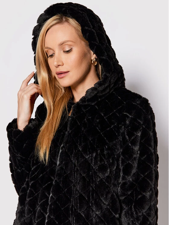 Rinascimento Γυναίκες Γούνες & Πανωφόρια από προβιά Γούνα CFC0110460003 Μαύρο Regular Fit 6 Rinascimento Γυναίκες Γούνες & Πανωφόρια από προβιά Γούνα CFC0110460003 Μαύρο Regular Fit - Image 4